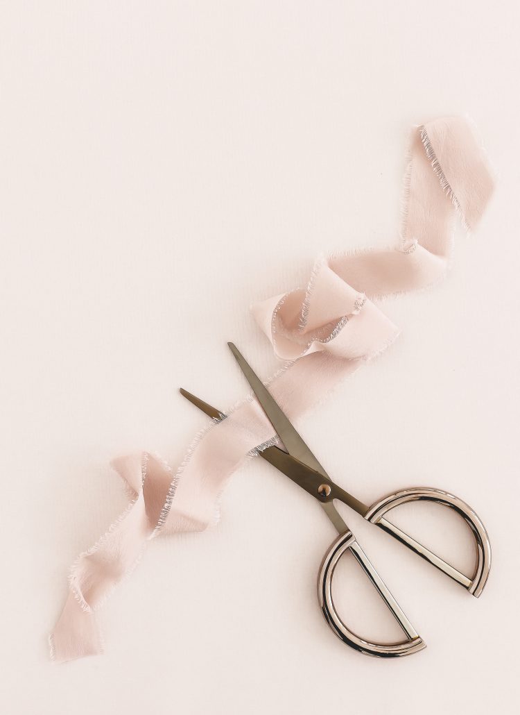 Struggling with Negative Thoughts? How to Find Peace in God